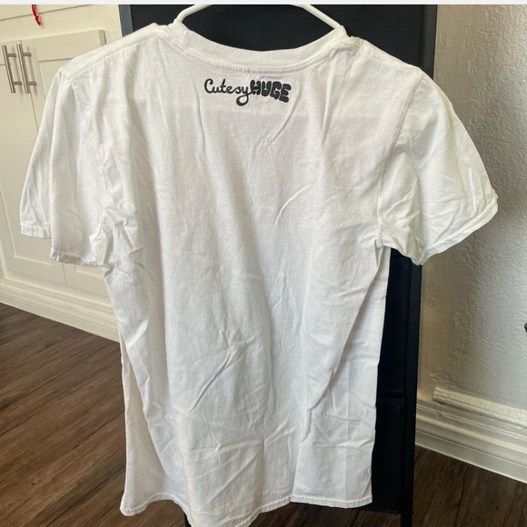 Medium white Deranged Vaginas band shirt. - Picture 2 of 3